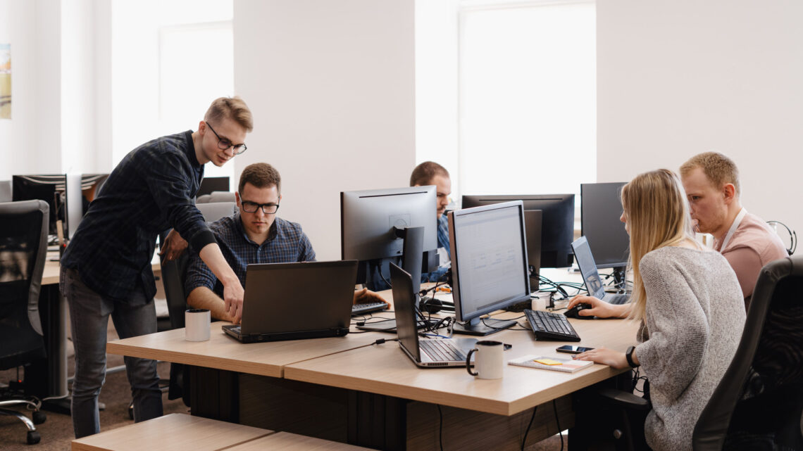 Comment choisir une entreprise informatique à Angers pour accompagner votre activité ?